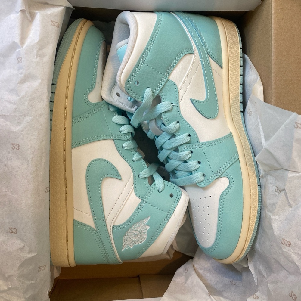 Nike Air Jordan 1 Mid Sneakers in Teal and White